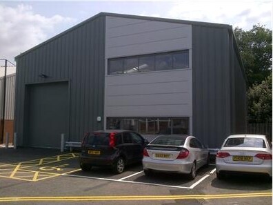 Church Rd, Romford à louer - Photo de l’immeuble – Image 2 sur 2