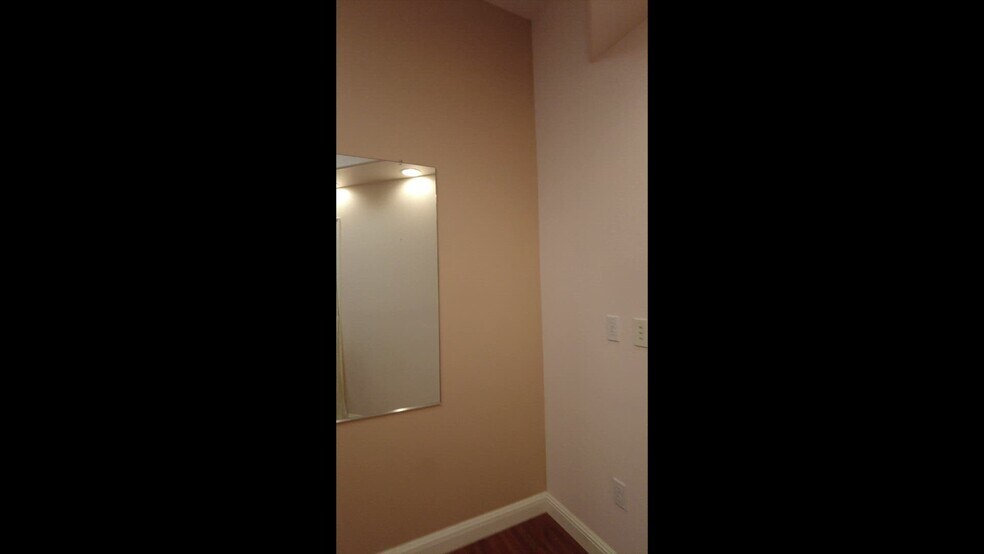 2234 El Camino Real, Santa Clara, CA à louer - Vidéo sur l’annonce professionnelle – Image 2 sur 18