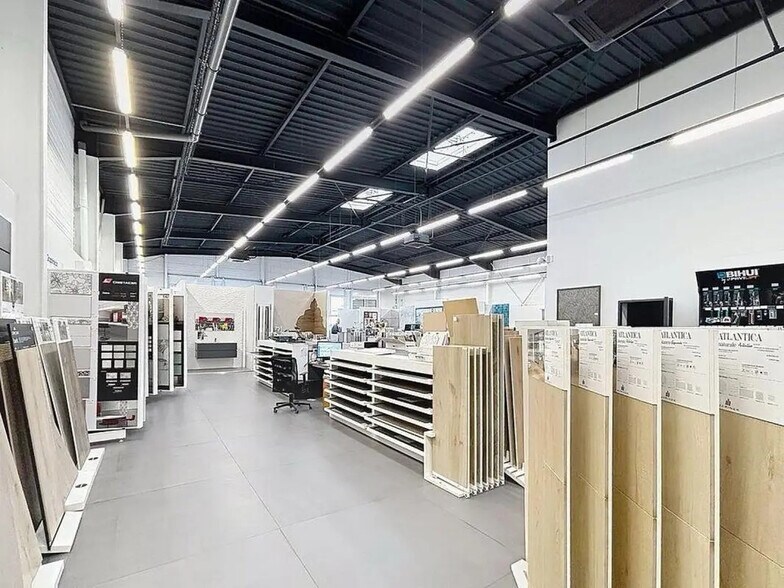 141 Route De Grenoble, Saint-Priest à louer - Photo intérieure – Image 3 sur 8