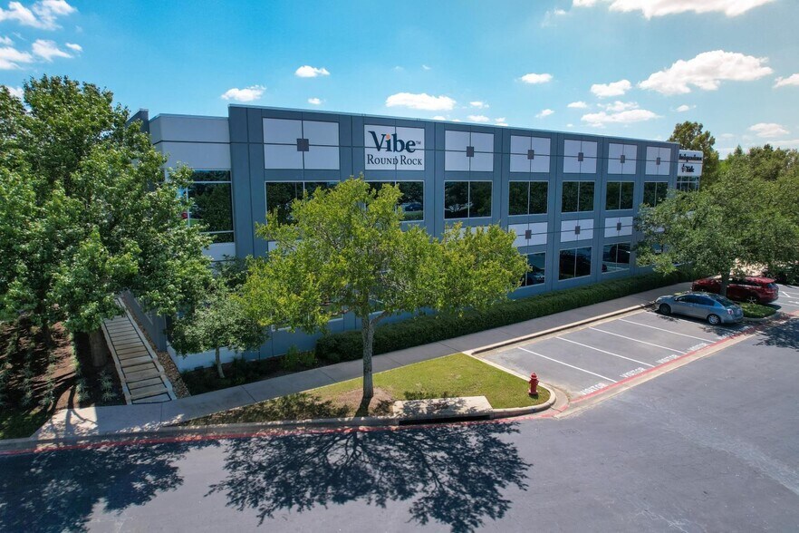 101 E Old Settlers Blvd, Round Rock, TX à louer - Photo de l’immeuble – Image 3 sur 24
