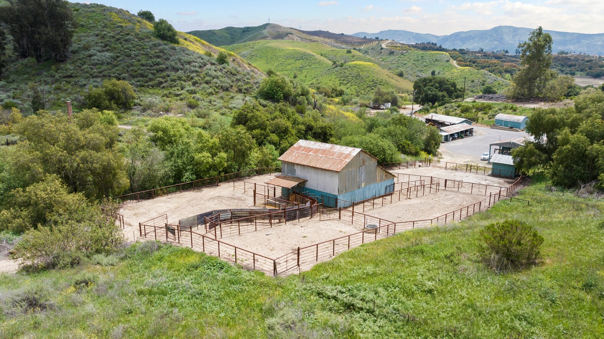 0 Dickenson Rd, Santa Paula, CA à vendre Photo principale– Image 1 sur 9