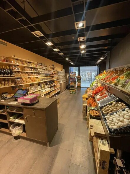 Local commercial dans Saint-Brieuc à louer - Photo intérieure – Image 3 sur 5