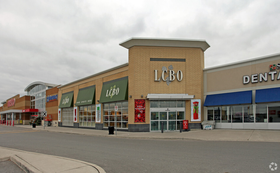 1965-1989 Salem Rd N, Ajax, ON à louer - Photo de l’immeuble – Image 3 sur 8