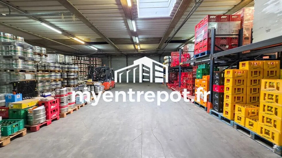 Boulevard De La Mediterranee, Marseille à louer - Photo de l’immeuble – Image 2 sur 7