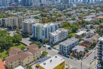 650 SW 1st St, Miami, FL - Vue aérienne  vue de carte - Image1