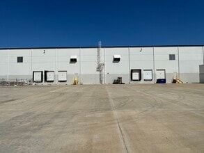 6601 S Air Depot Blvd, Oklahoma City, OK à louer Photo de l’immeuble– Image 1 sur 4