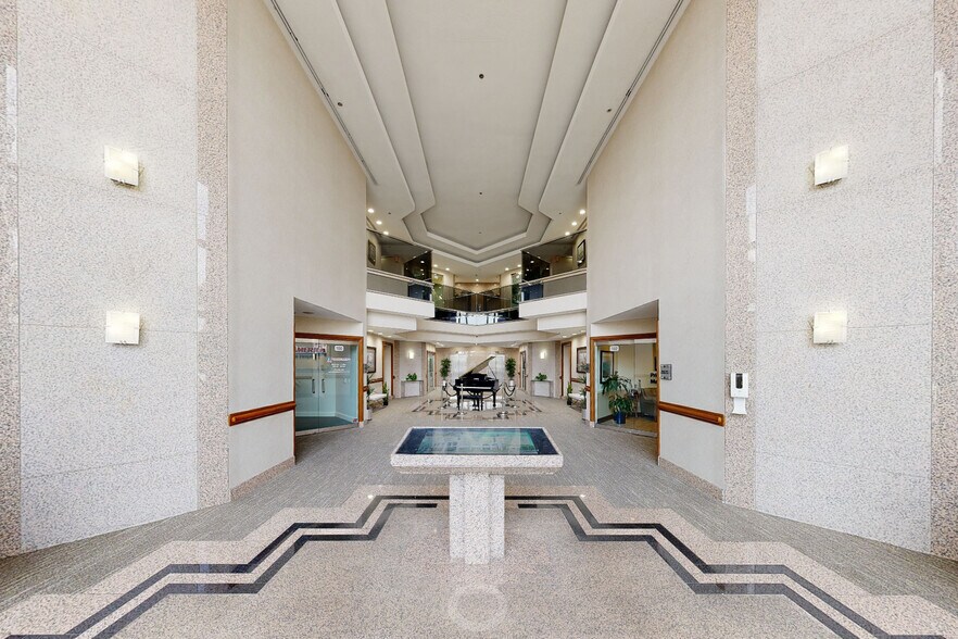 759 SW Federal Hwy, Stuart, FL à louer - Numérisation 3D Matterport – Image 2 sur 12