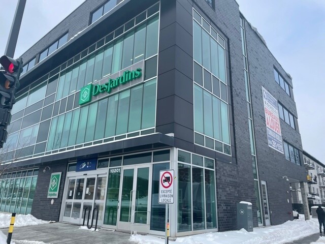 10205 Boul Pie-IX, Montréal, QC à louer - Photo de l’immeuble – Image 2 sur 16
