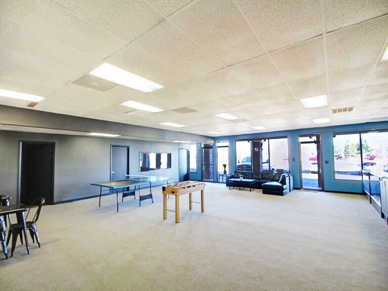 1811 Hover St, Longmont, CO à louer - Photo de l’immeuble – Image 2 sur 2