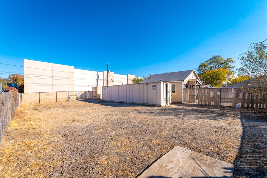 1924 Frazer Ave, Sparks, NV à louer - Photo principale – Image 1 sur 9