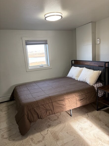 473 Ridgecrest Dr, Bethel, AK à vendre - Photo intérieure – Image 3 sur 7