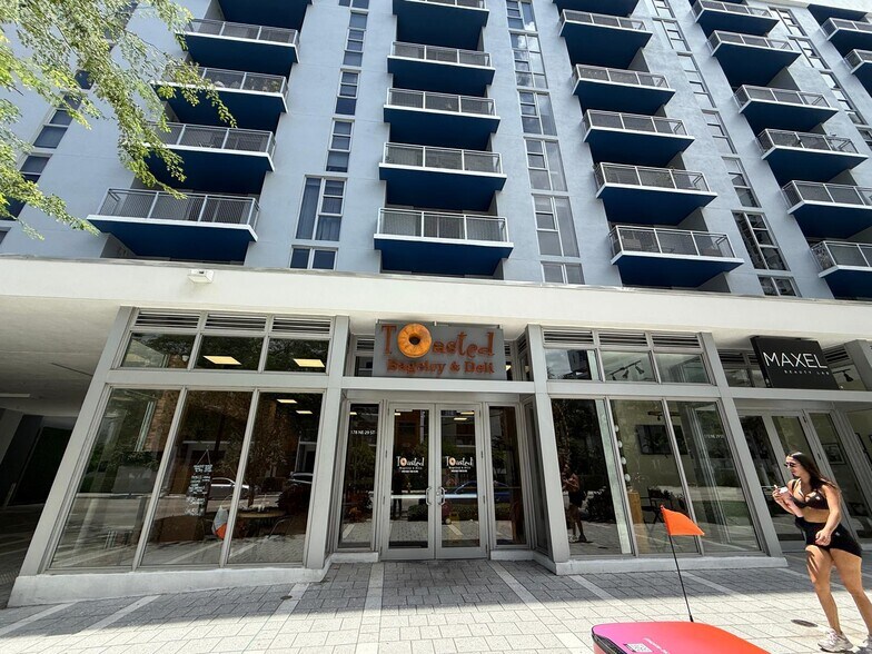 178 NE 29th St, Miami, FL à louer - Photo de l’immeuble – Image 2 sur 7