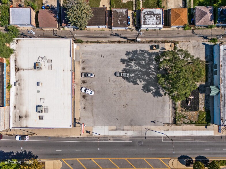 7927 S Ashland Ave, Chicago, IL à vendre - Photo de l’immeuble – Image 3 sur 8