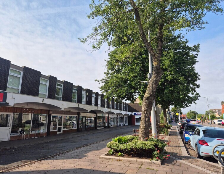 10 Market St, Wirral à louer - Photo de l’immeuble – Image 3 sur 4