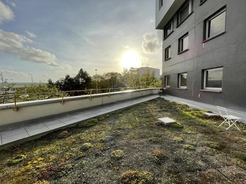 1 Place Du Sud, Puteaux à vendre - Photo de l’immeuble – Image 2 sur 12