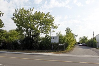 Plus de détails pour 3611 Erindale Station Rd, Mississauga, ON - Industriel/Logistique à vendre