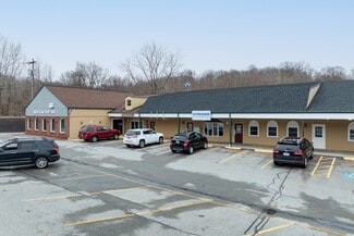 Plus de détails pour 40-82 N Main St, Pascoag, RI - Local commercial à louer