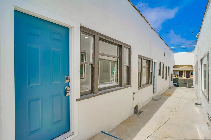 1208 Daisy Ave, Long Beach, CA à vendre - Photo de l’immeuble – Image 2 sur 17