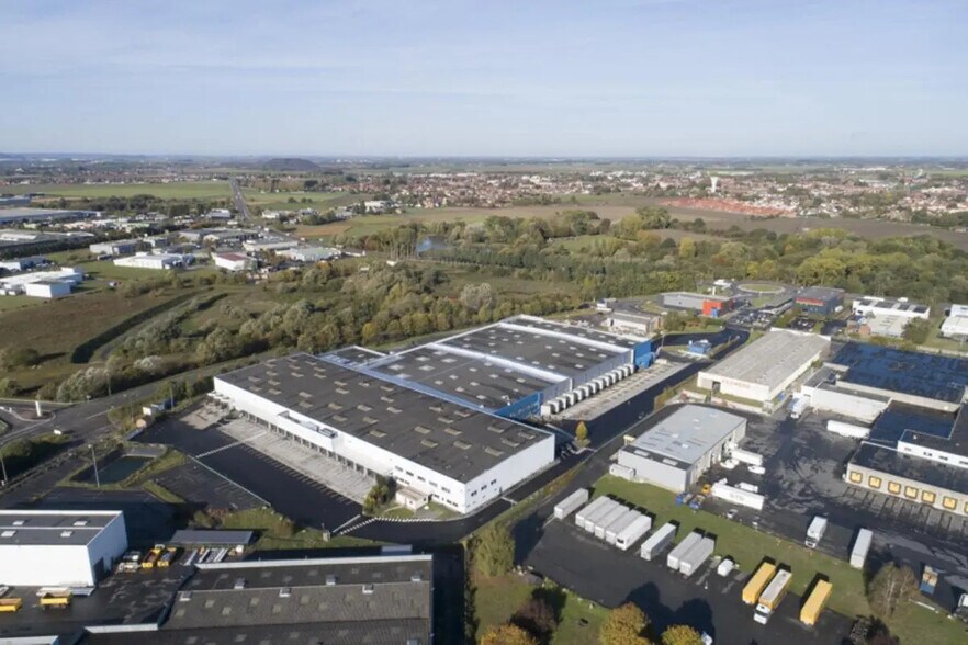 Rue De La Haie Plouvier, Libercourt à vendre - Photo de l’immeuble – Image 3 sur 17