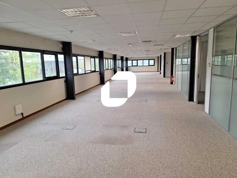 Bureau dans Mérignac à louer - Photo de l’immeuble – Image 1 sur 6