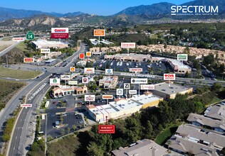26865-26989 Sierra Hwy, Newhall, CA - VUE AÉRIENNE  vue de carte - Image1