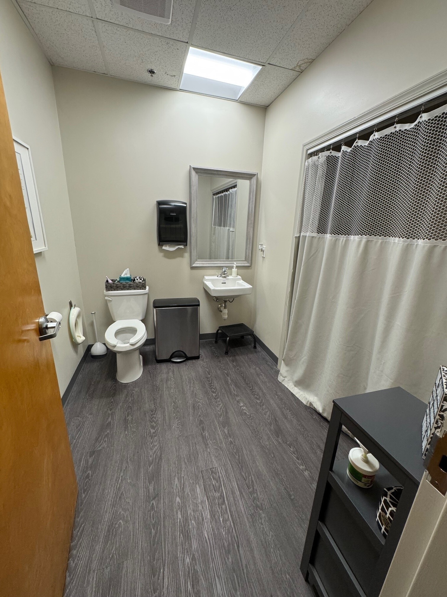 6822 Oak Hall Ln, Columbia, MD à louer Photo intérieure– Image 1 sur 2