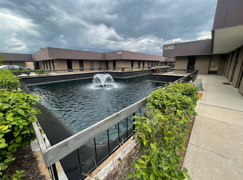 6320 Rucker Rd, Indianapolis, IN à louer - Photo de l’immeuble – Image 3 sur 9