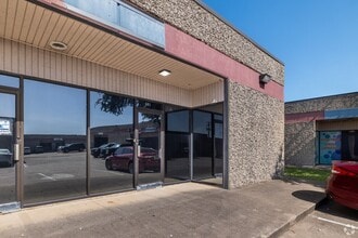 2100 S Great Southwest Pky, Grand Prairie, TX à louer Photo intérieure– Image 2 sur 17