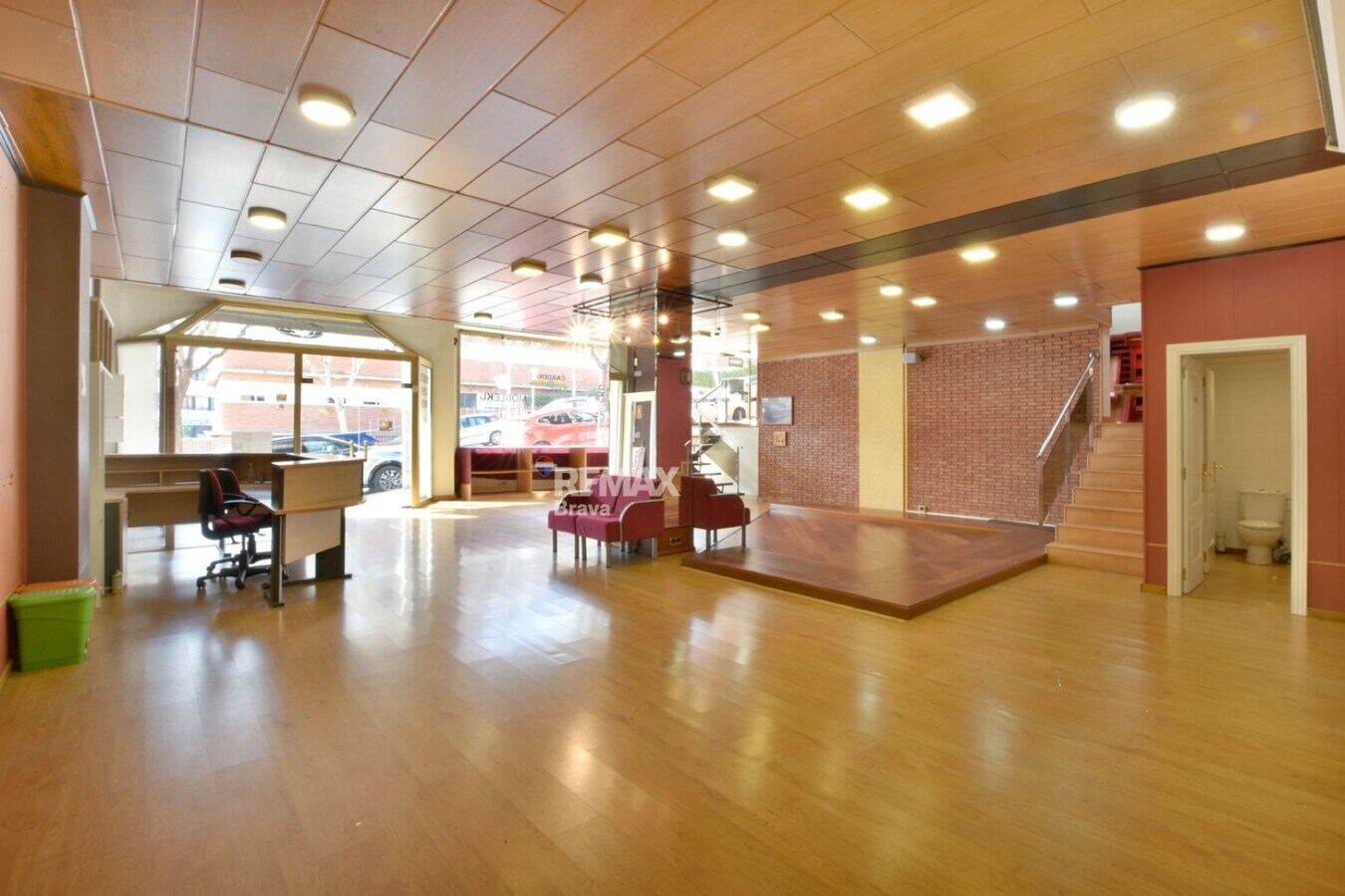 Sant Feliu de Llobregat, BAR 08980 - - - Photo intérieure - Image 1 of 24