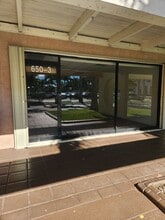 650 Royal Palm Beach Blvd, Royal Palm Beach, FL à louer Photo intérieure– Image 2 sur 5