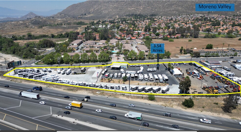21115 Box Springs Rd, Moreno Valley, CA à vendre - Photo de l’immeuble – Image 3 sur 25