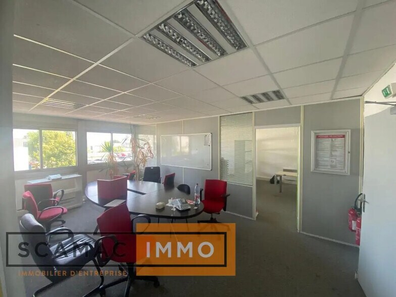 Industriel/Logistique dans Les Ulis à louer - Photo intérieure – Image 2 sur 15