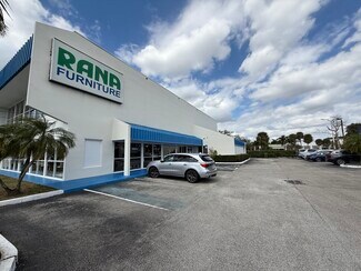 Plus de détails pour 7979 Pines Blvd, Pembroke Pines, FL - Local commercial à vendre