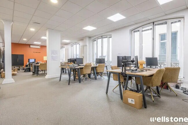 Plus de détails pour 142 Rue Montmartre, Paris - Bureau à louer