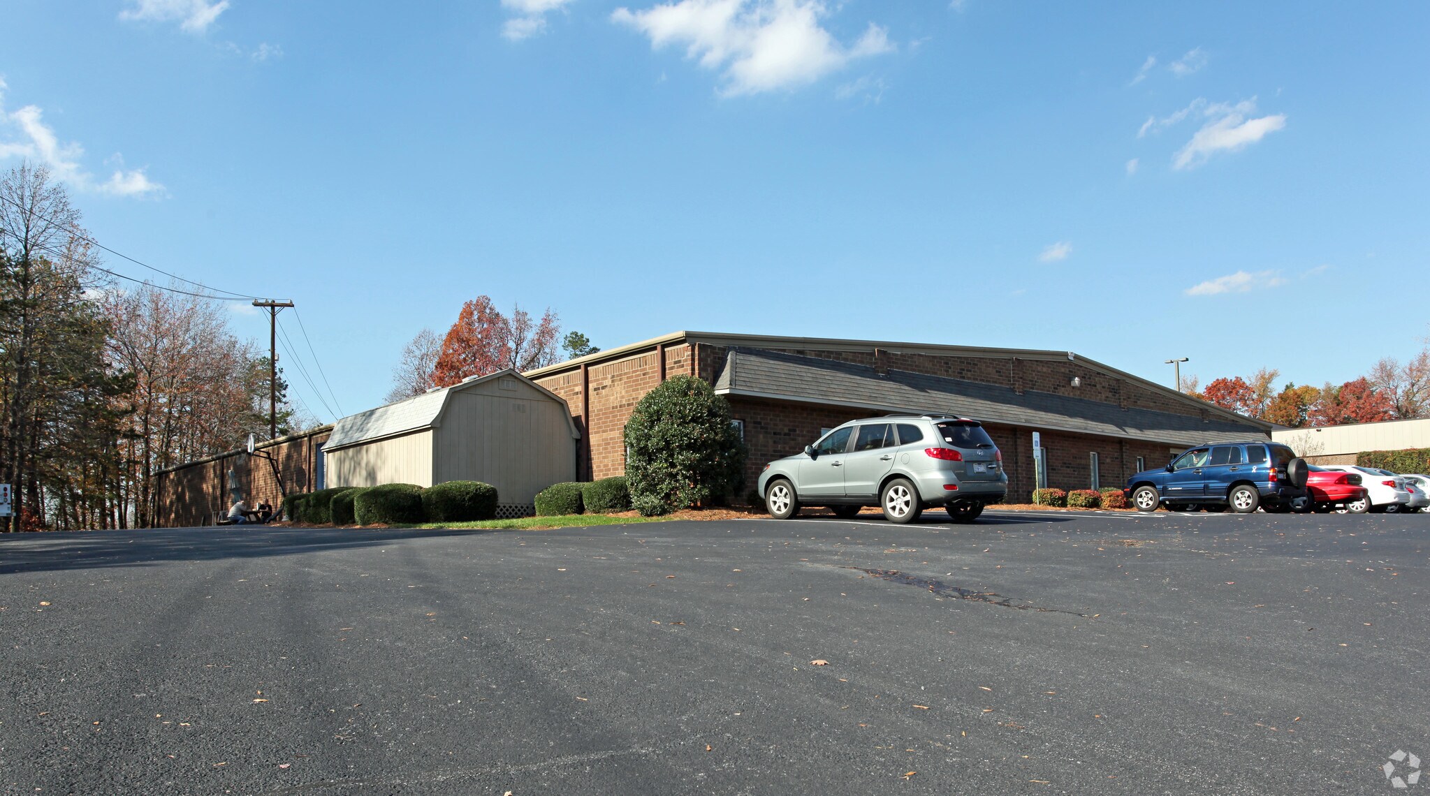 120 Landmark Dr, Greensboro, NC à vendre Photo principale– Image 1 sur 13
