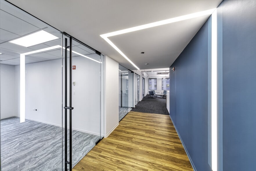 100 N LaSalle St, Chicago, IL à louer - Photo intérieure – Image 3 sur 51