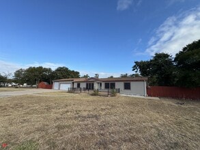 8108 N Fm 973, Austin, TX à louer Photo de l’immeuble– Image 2 sur 15