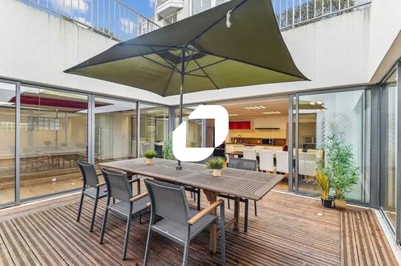 Bureau dans Courbevoie à vendre Photo de l’immeuble– Image 1 sur 17