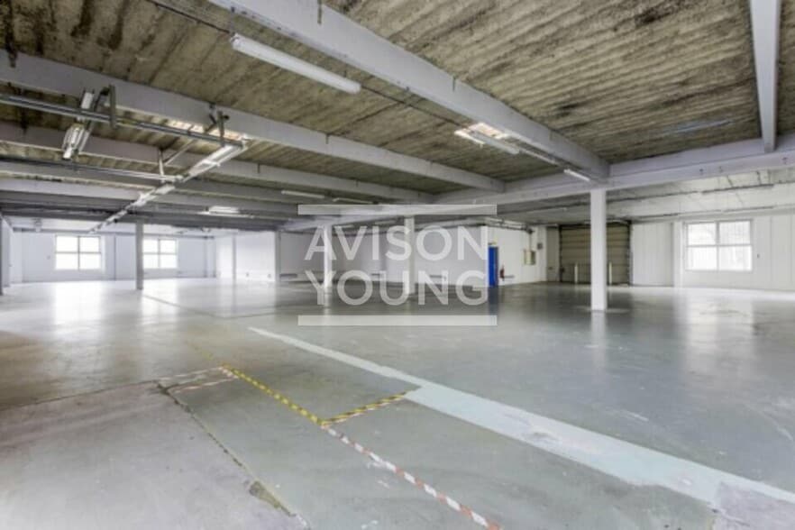 Local d’activités dans Gennevilliers à louer - Photo intérieure – Image 1 sur 4