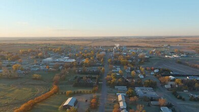 811 N 2nd Ave, Castlewood, SD - Vue aérienne  vue de carte