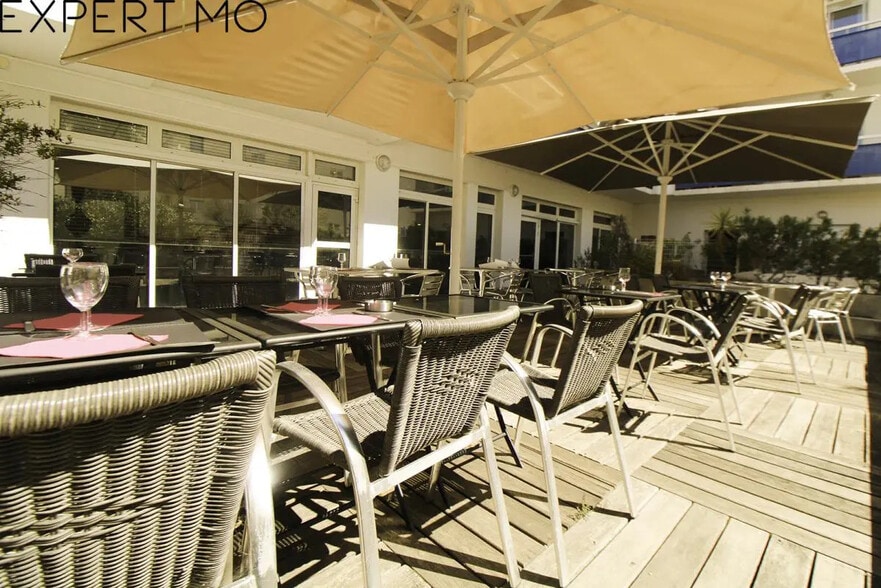 Local commercial dans Montpellier à vendre - Photo de l’immeuble – Image 3 sur 4