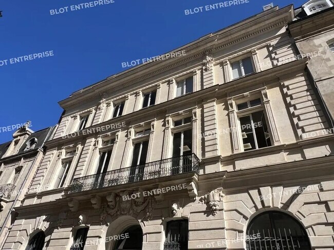 Plus de détails pour Bureau à vendre