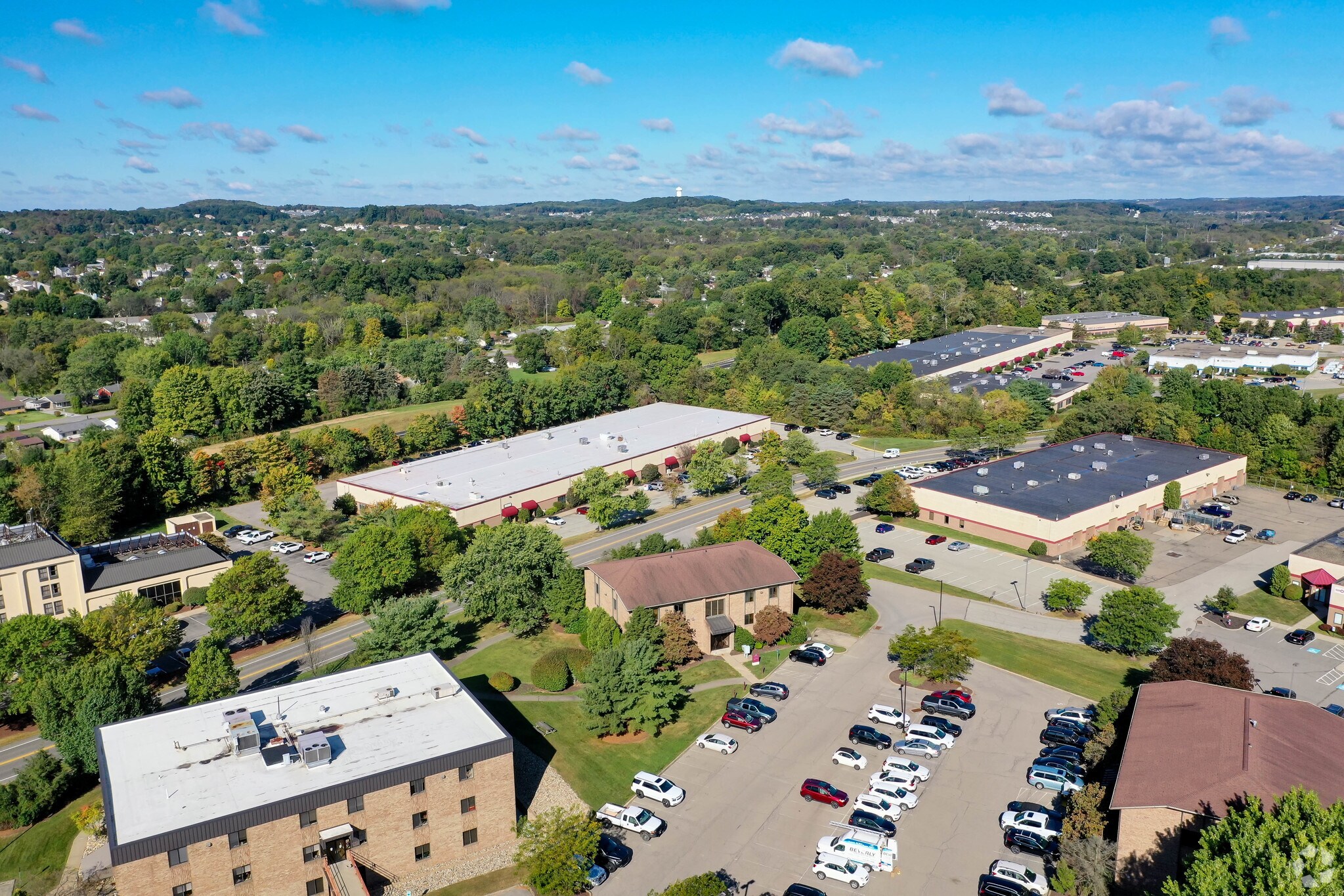 215 Executive Dr, Cranberry, PA à vendre Aérien– Image 1 sur 5