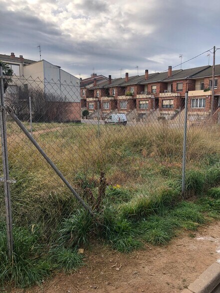 Terrain dans Callús, Barcelona à vendre - Photo de l’immeuble – Image 2 sur 5