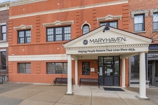 Plus de détails pour 88 N Sandusky St, Delaware, OH - Bureau à louer