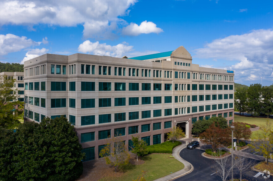 3700 Colonnade Pky, Birmingham, AL à louer - Photo de l’immeuble – Image 3 sur 6