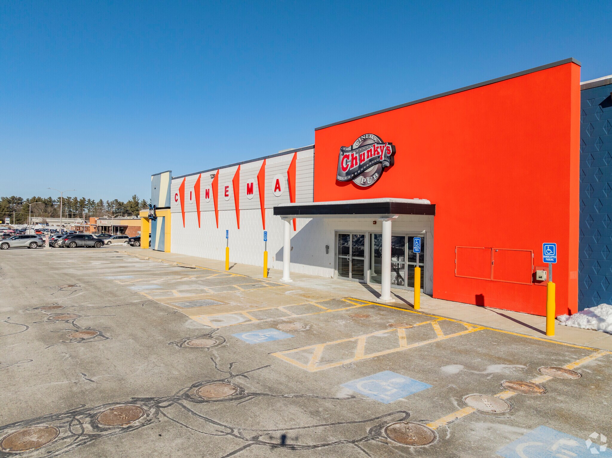 140-150 Bridge St, Pelham, NH à louer Photo principale– Image 1 sur 8