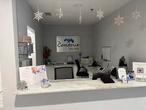 421 Commercial Ct, Venice, FL à louer Photo intérieure– Image 2 sur 13