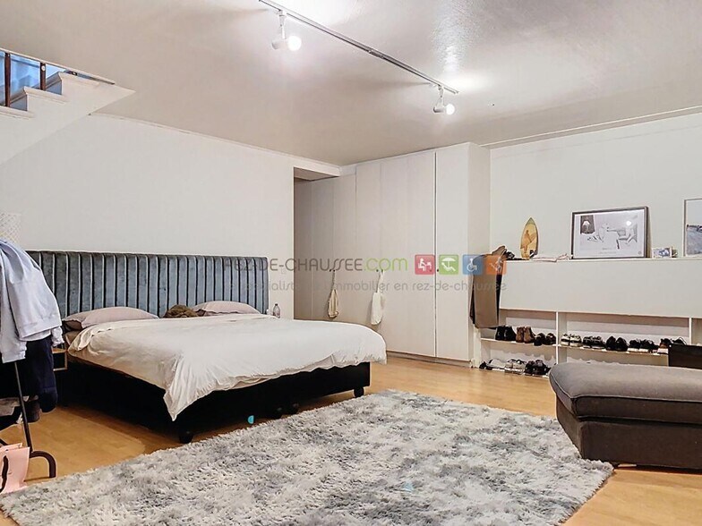 Bureau dans Paris à vendre - Photo de l’immeuble – Image 3 sur 7
