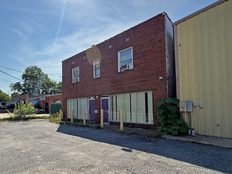 5913 Arbor St, Hyattsville, MD à vendre - Photo de l’immeuble – Image 1 sur 3